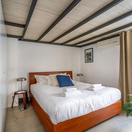 Iflat Modern Flat A Few Steps From The Trevi Fountain Apartment Bagian luar foto